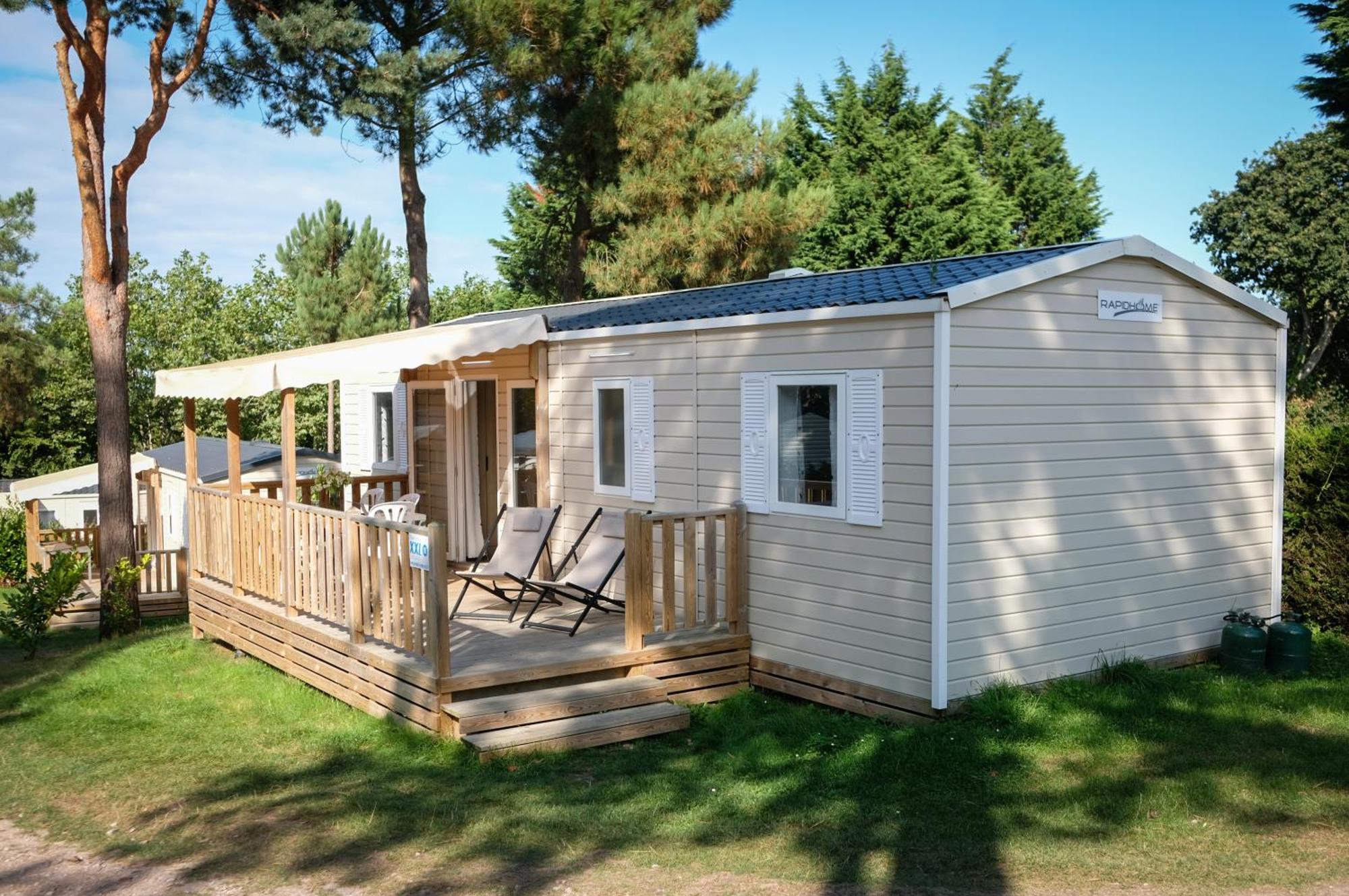 Mobil Home Xxl 4 Chambres - Camping Le Viaduc Millau Buitenkant foto